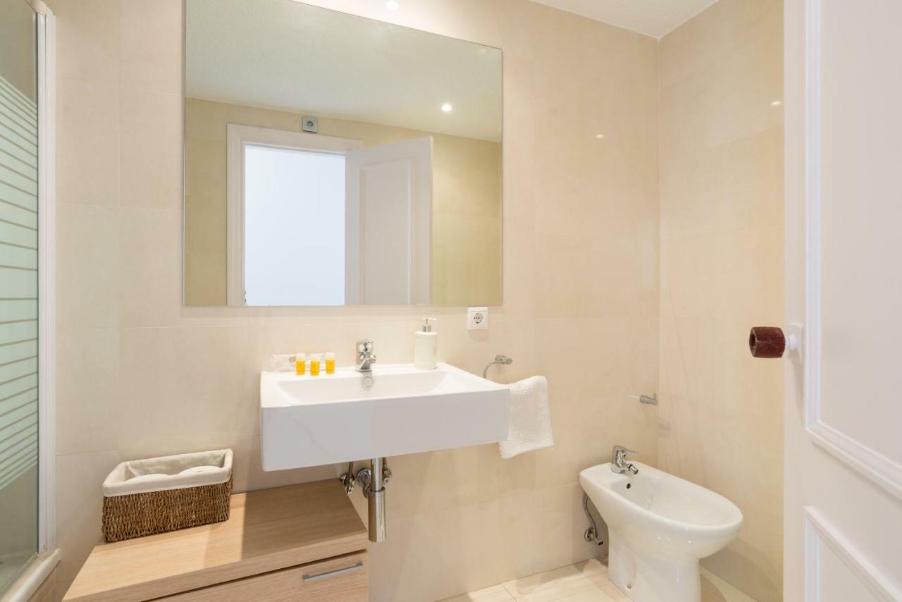 Tgh/ Marbella Beachfront And Center Extérieur photo